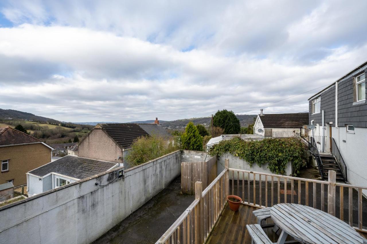 The New Lodge Pontardawe Exteriér fotografie